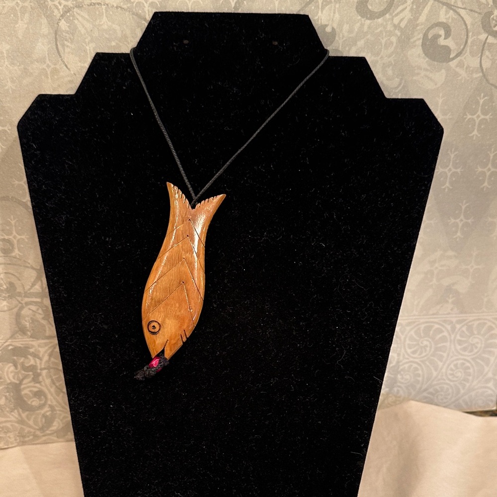 Greek Olivewood Fish Pendant – Komboloi Worry Beads, Christian Symbolism, Medita - Picture 3 of 4